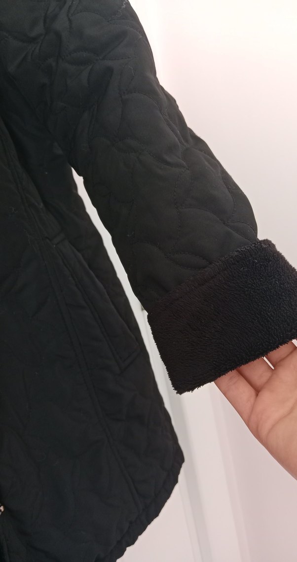 Düğmeli Siyah Kadın Midi Mont - Görsel 3