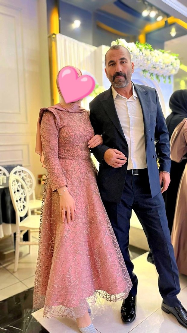 Pembe İşlemeli Uzun Abiye Elbise ve şalı - Görsel 3