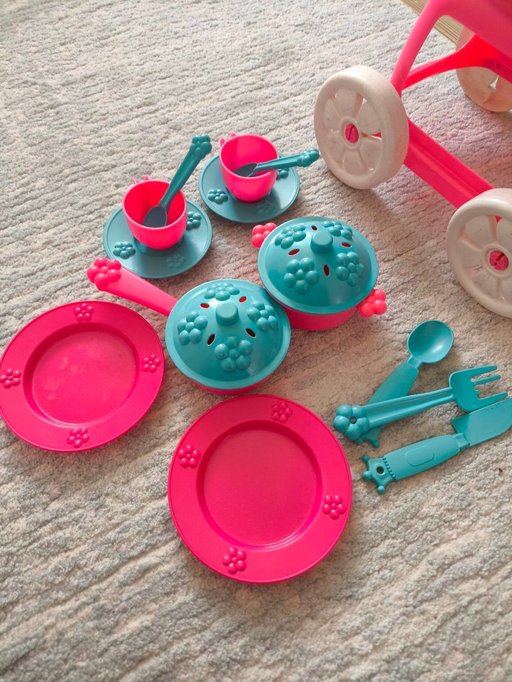 Buzlar ülkesi mutfak seti arabalı - Görsel 2