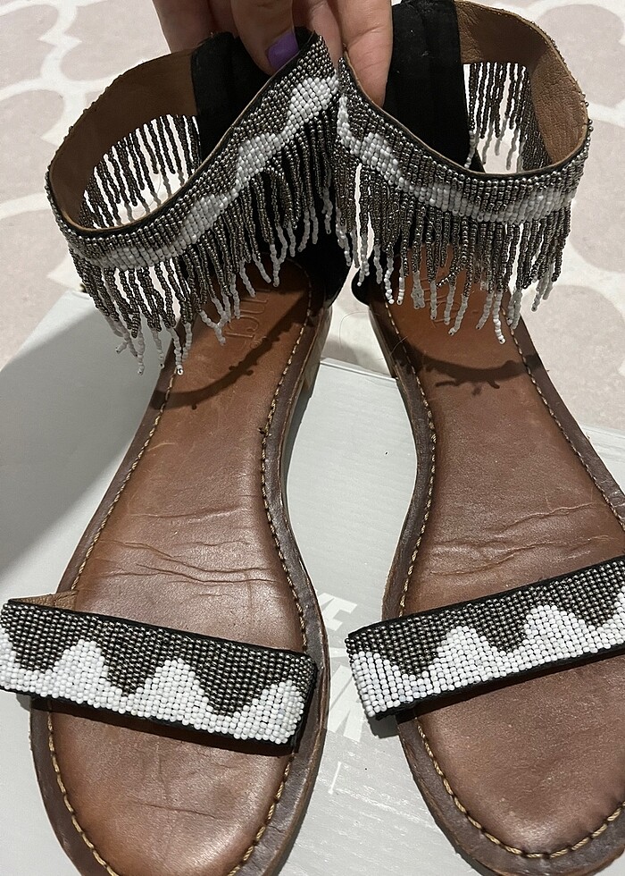 hotiç cok sık sandalet sorunsuz - Görsel 2