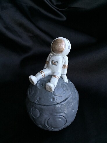 Astronot küllük/takılık