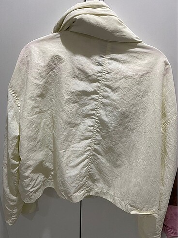 l Beden Pull bear ceket