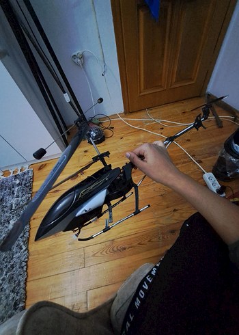 Büyük Boy RC Helikopter Kumandasız Parça / Proje - Görsel 4