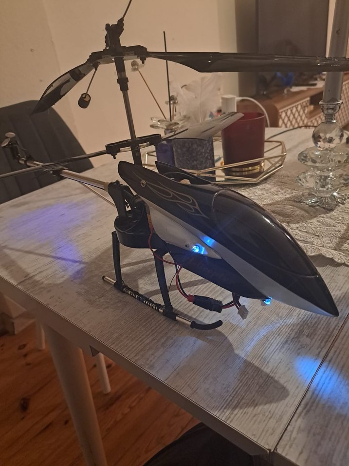 Büyük Boy RC Helikopter Kumandasız Parça / Proje - Görsel 2