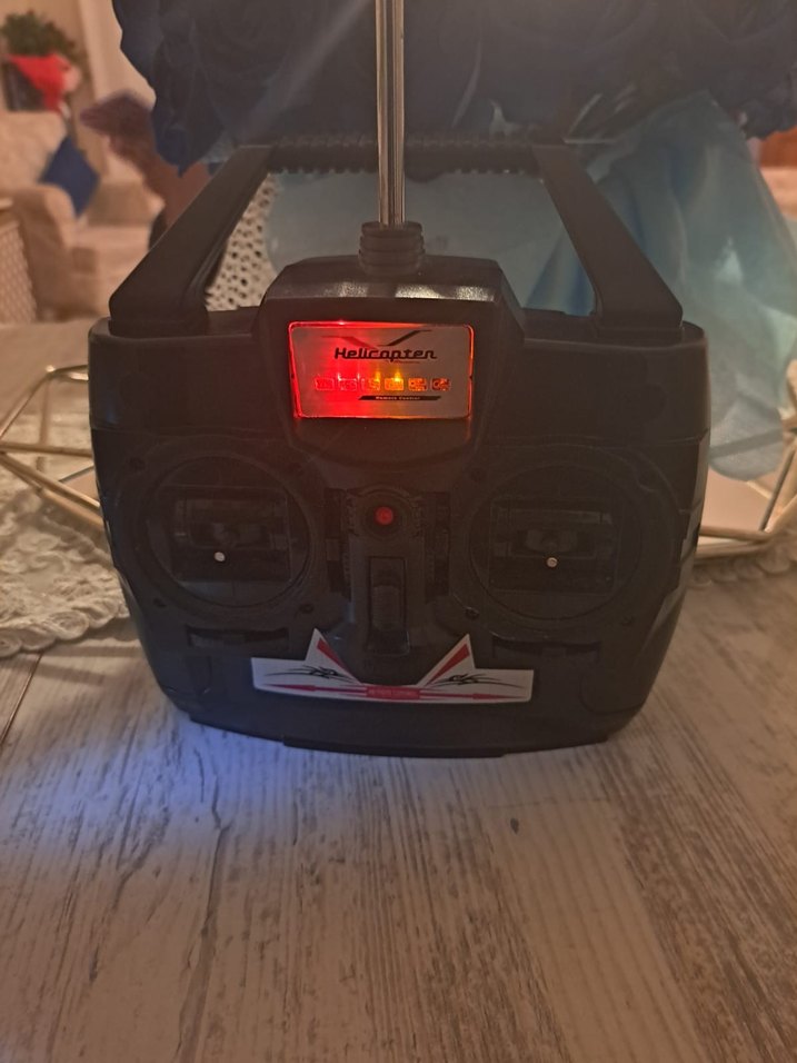 RC Helikopter Kumandası Helicapten Çalışır Durumda (Kapaksız - Görsel 2