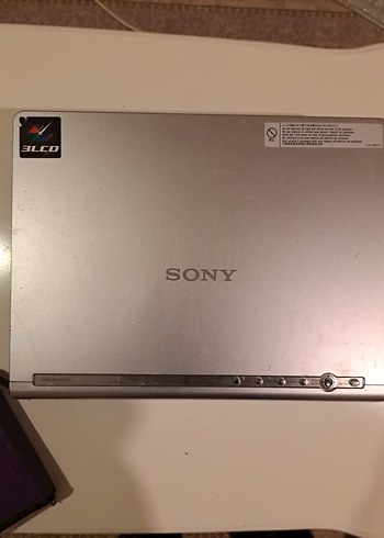 Sony VPL-CW125 Projektör | Güçlü Işık | Net Görüntü | 986 Saat - Görsel 3