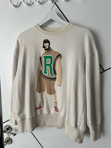 Zara sweatshirt