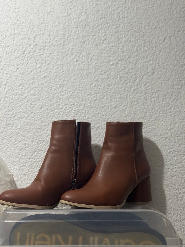 Kahverengi Deri Kadın Topuklu Bot - Görsel 2