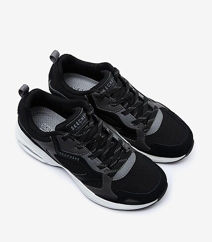39 Beden Skechers siyah spor ayakkabı