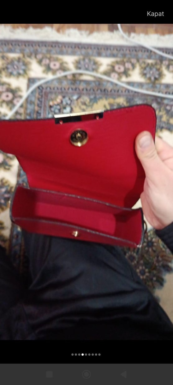 Bordo renk canta Gold yerinde soyulmalar vardır - Görsel 5