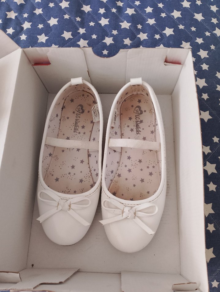 Kızlar için Beyaz Tokalı Babet Ayakkabı - Görsel 2