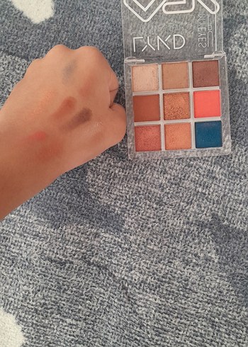 LYKD Çok Renkli Göz Farı Paleti - Görsel 4