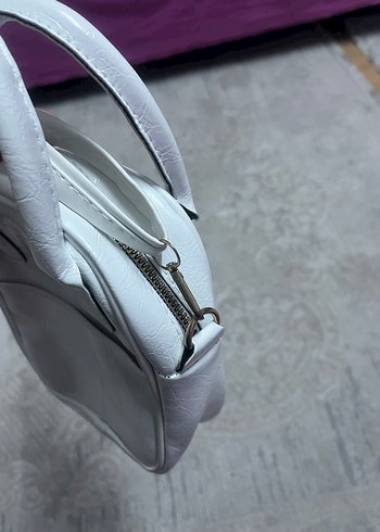 Minimalist Beyaz Deri Kadın Çanta - Görsel 3