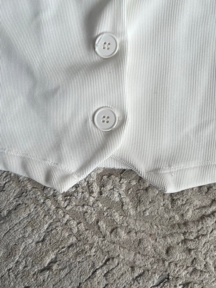 Düğmeli Beyaz V Yaka Kolsuz Kadın Yelek - Görsel 3