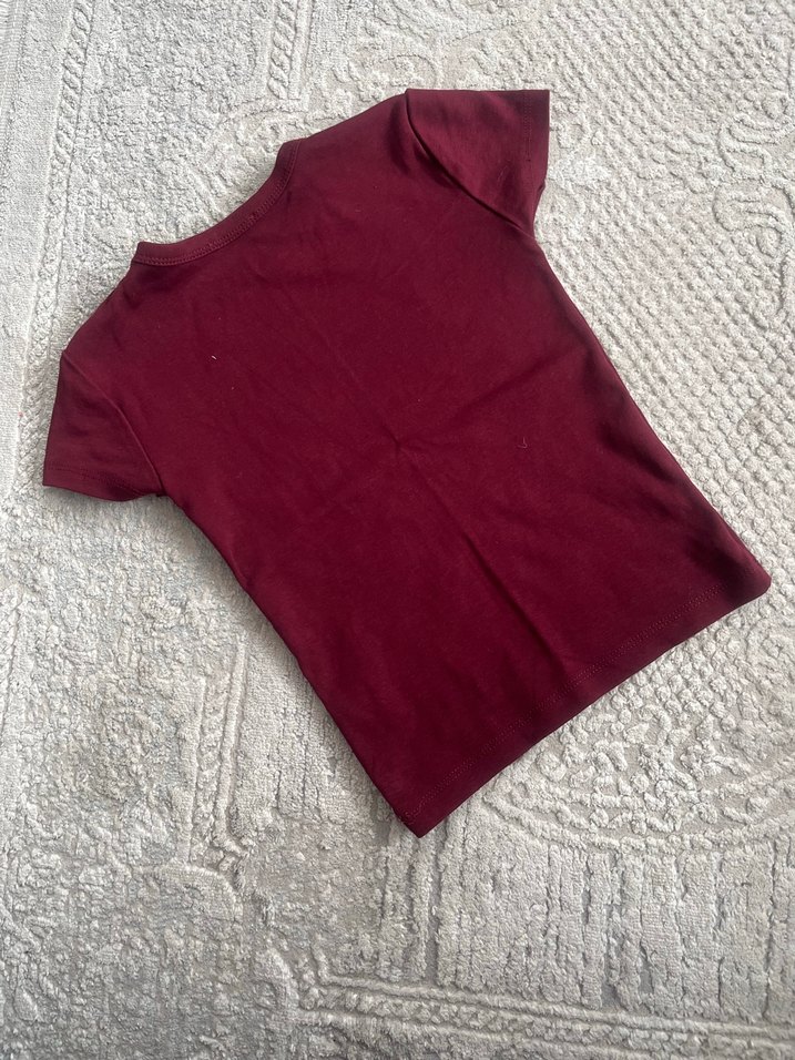 Bordo Baskılı Kadın Kısa Kollu Tişört - Görsel 3