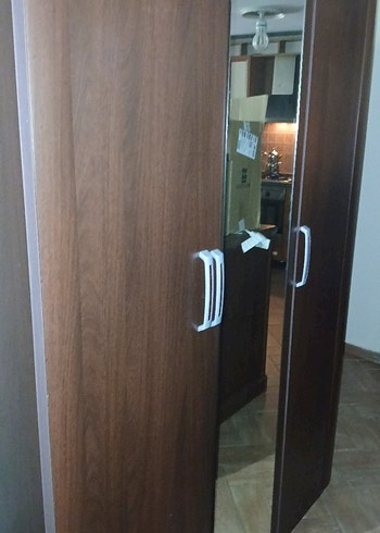 3 Kapılı Aynalı Dolap