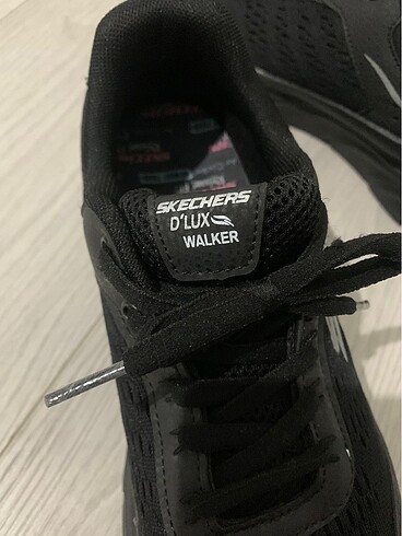 40 Beden Skechers D Lux Walker