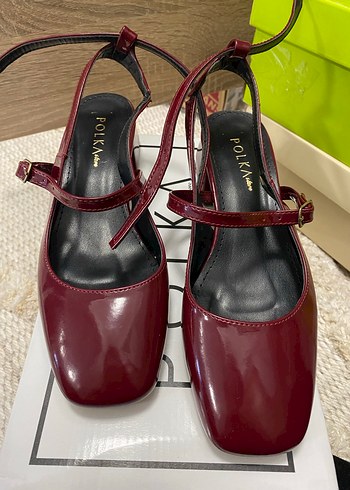 Bordo Tokalı Modern Klasik Kadın Topuklu Ayakkabı - Görsel 2