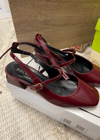 Bordo Tokalı Modern Klasik Kadın Topuklu Ayakkabı - Görsel 3