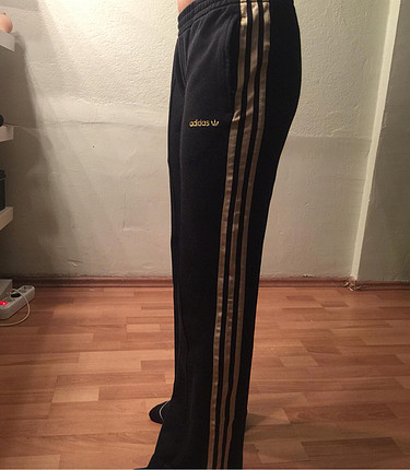 36 Beden Adidas Eşofman Altı