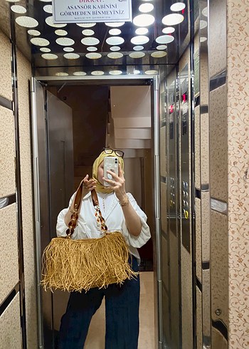 Beden Püsküllü Camel Hasır Örgü Kadın Çanta