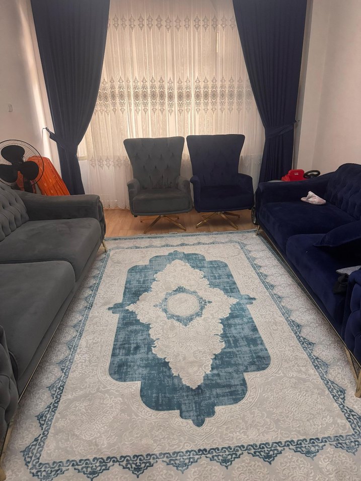 zara 6 metre yün halı elden verilir İstanbul içine - Görsel 3