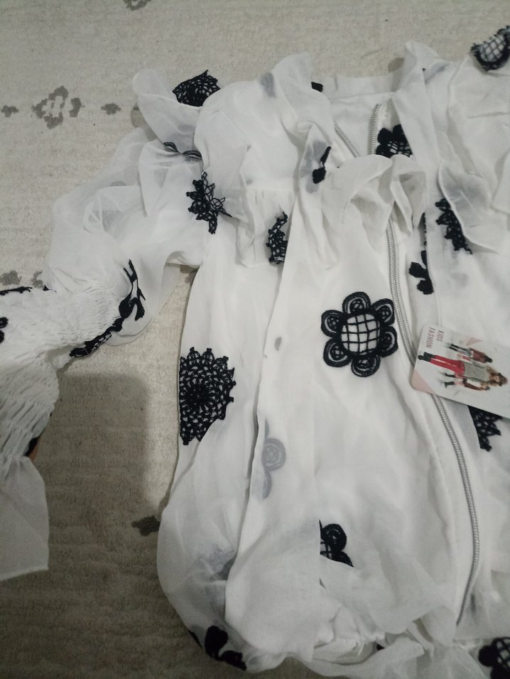 Nakışlı Beyaz Uzun Kollu   ceket - Görsel 3