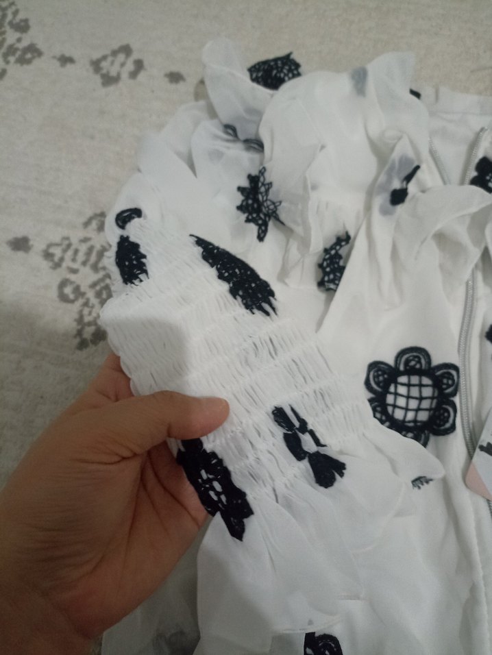 Nakışlı Beyaz Uzun Kollu   ceket - Görsel 4