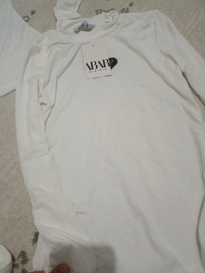 Beyaz Uzun Kollu Body 5 tanesi 400 - Görsel 2