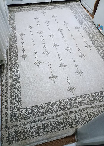 Gri İşlemeli Beyaz Halı6 metre - Görsel 4