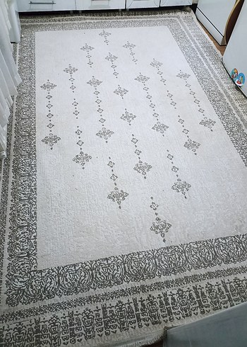 Gri İşlemeli Beyaz Halı6 metre - Görsel 2