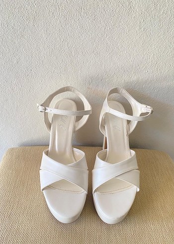 Beyaz Platform Topuklu Kadın Abiye Ayakkabı - Görsel 6