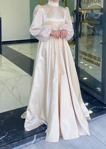 MELİHA TARHANACI  LAVİN VANİLYA- Söz, Nişan elbisesi - Görsel 3