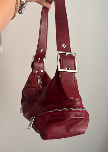 Bershka Fermuarlı Bordo Deri Kadın Çanta