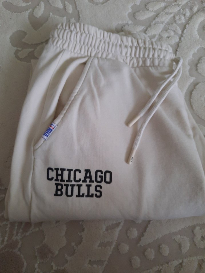 Beyaz Chicago Bulls Pamuklu Salaş Sweatpants - Görsel 2