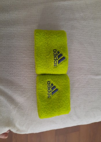 Adidas Sarı Adidas Nakışlı Polar Bileklik