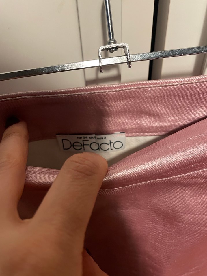 Parlak Pembe Deri Mini Etek - Görsel 2