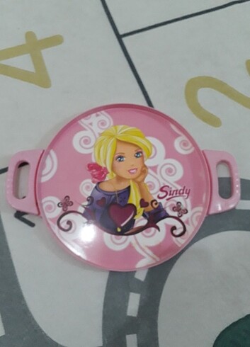 Barbie Tepsi 