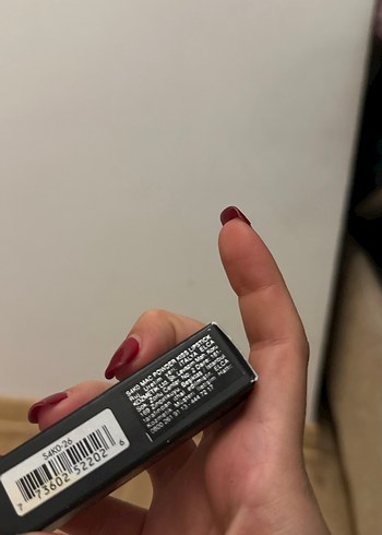 MAC Powder Kiss Ruj 311 - Görsel 3