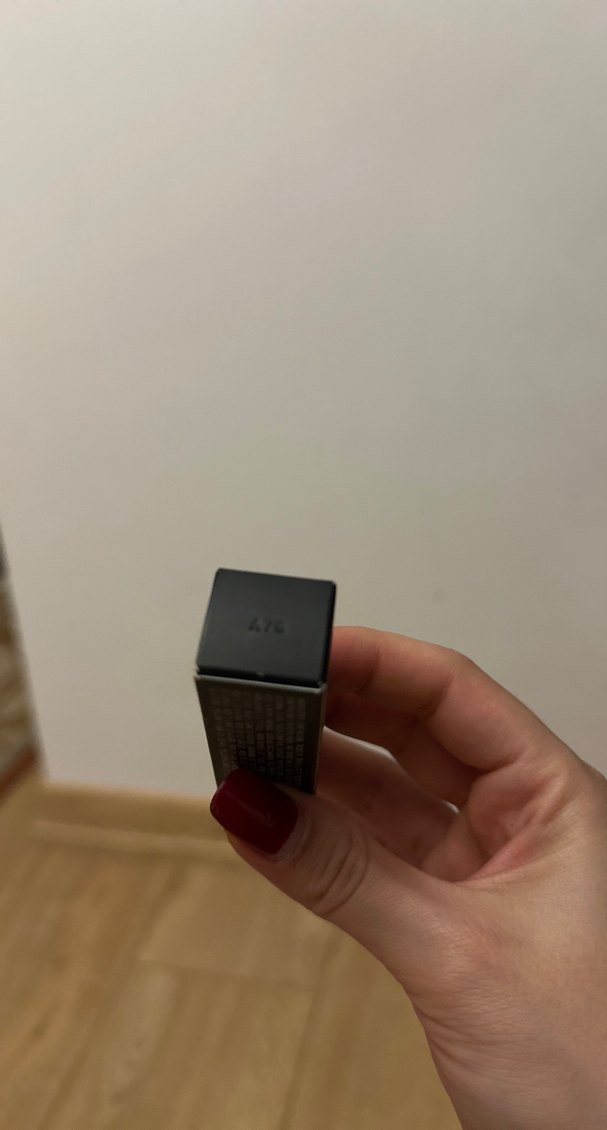 MAC Powder Kiss Ruj 311 - Görsel 4