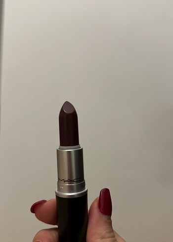 MAC Amplified Krem Ruj - Bordo - Görsel 5