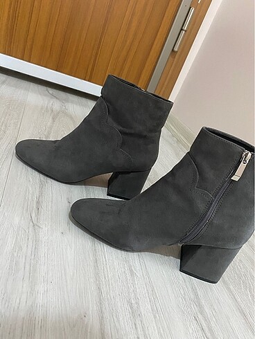 Zara Zara bot