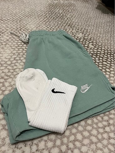 Nike şort