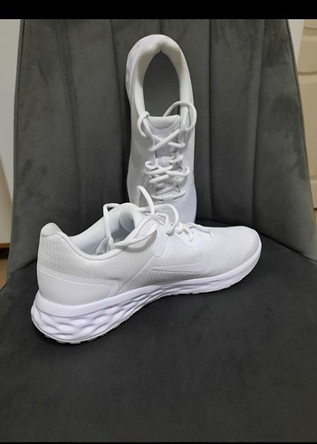 Beyaz erkek Spor Ayakkabı (orijinal) - Görsel 2