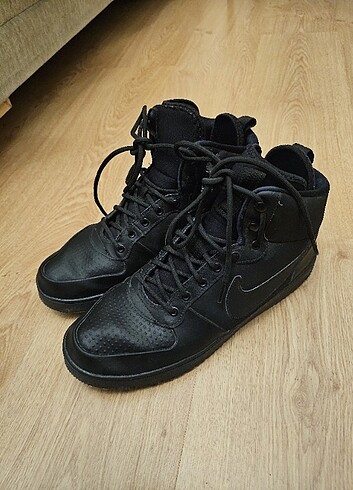 Nike Court Borough - Görsel 5