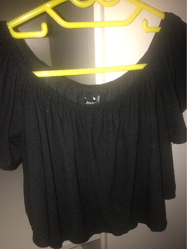 İç astarlı yakası lastikli crop bluz