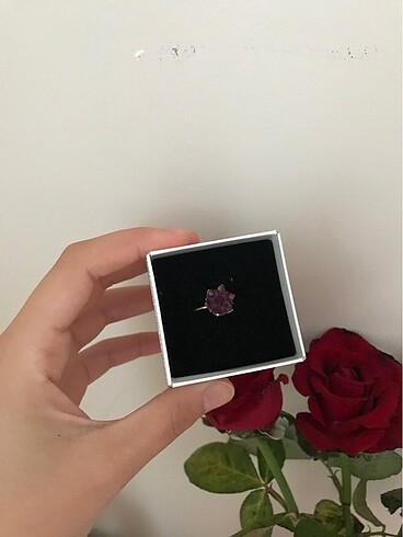 Diğer Lotus Çiçeği Yüzük