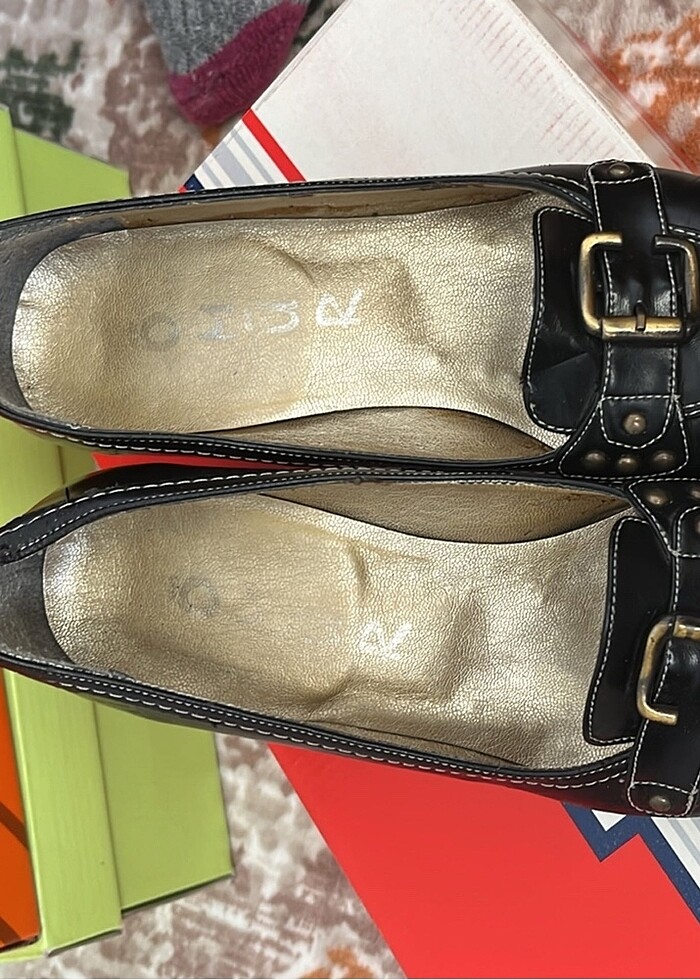 Kısa topuklu ayakkabı - Görsel 2