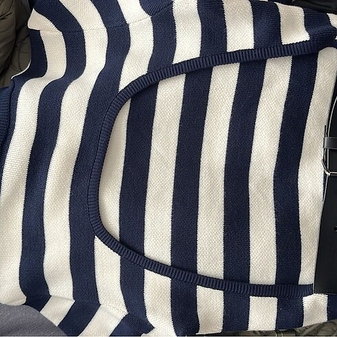 Sırt dekolteli bluz - Görsel 6