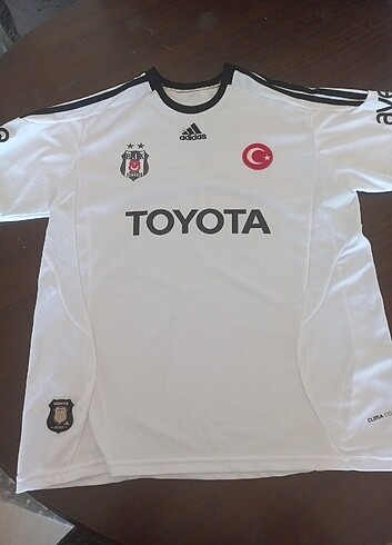 Orijinal Beşiktaş formasi